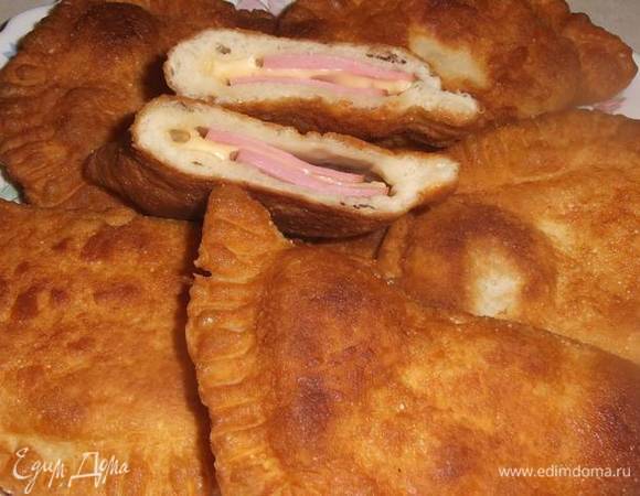 Пирожки из лаваша с курицей и сыром: рецепт от Александра Бельковича