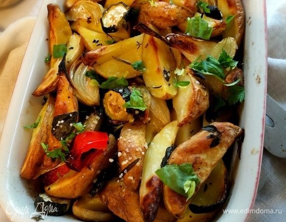Рецепт: Запеченный картофель с овощами