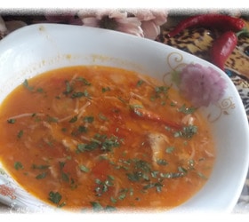 Куриный томатный суп с тыквой и вермишелью