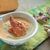 Пряный тыквенный суп с креветками и зеленым чатни