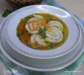 Куриный суп «Жюльен» с омлетом
