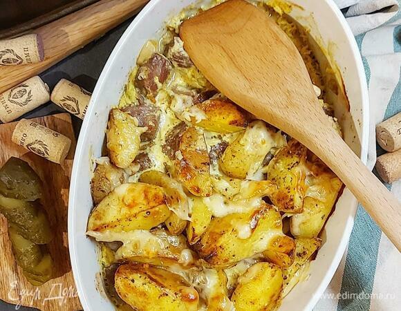Запеченный картофель с мясом под яичной заливкой - пошаговый рецепт с фото на prachka-mira.ru
