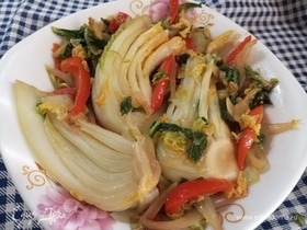 Пекинская капуста с овощами