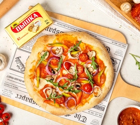 Пицца на толстом тесте