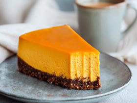 Осенний чизкейк с тыквой и облепихой без выпечки