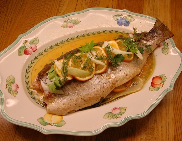 Форель с фенхелем, лимоном и польским соусом