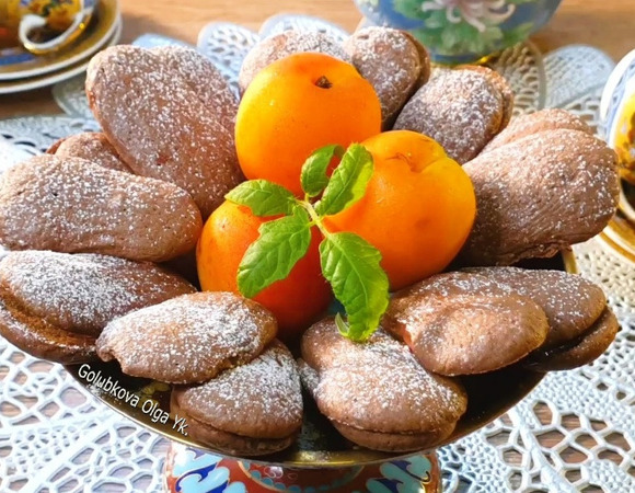 Шоколадное печенье с джемом