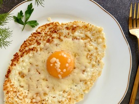 Вкусное хачапури на сковородке.